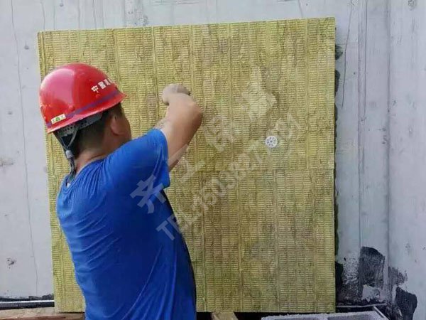 巖棉保溫板與聚苯板的區(qū)別有哪些？