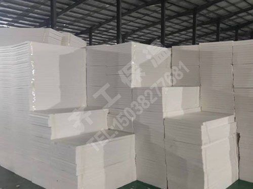 泡沫板厚度對(duì)對(duì)其性能有何影響