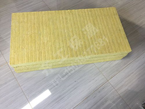 巖棉復合板 為您節(jié)省70%的工期