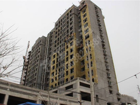 為什么鶴壁巖棉板適用于高層建筑外墻保溫？