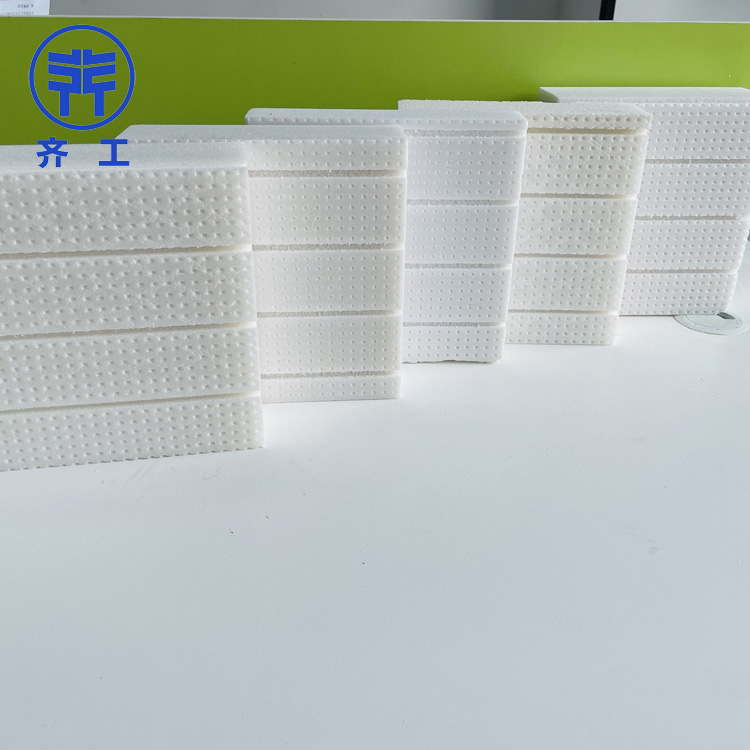 水泥發(fā)泡擠塑板